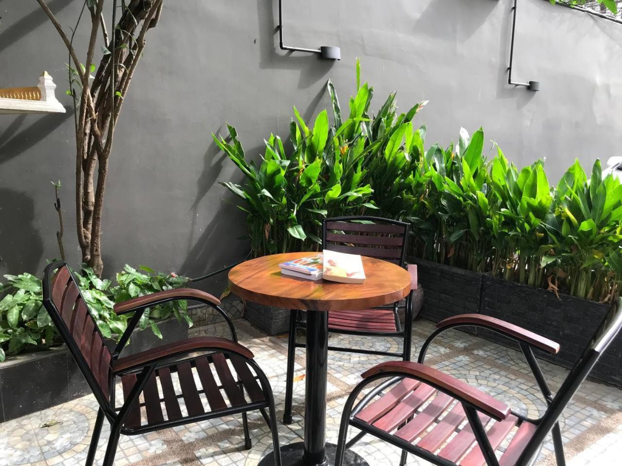 Wh Bassac Residence プノンペン エクステリア 写真